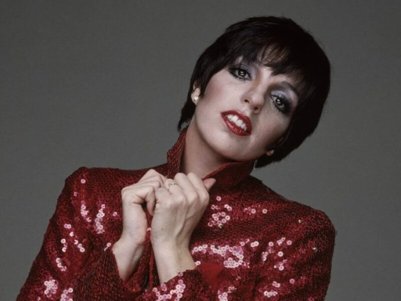 How old is Liza Minnelli?